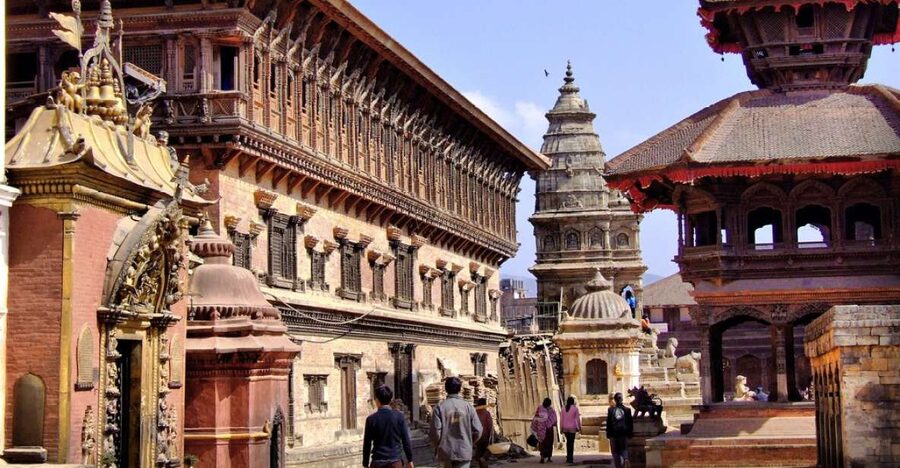 10 Days Nepal Adventure Tour from Kathmandu - Day 2: Four major sights in the Kathmandu Valley