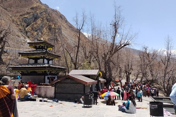 12 Days Annapurna Circuit Trek from Kathmandu - Day 2: The long road to Chame