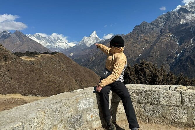 12 Days Everest Base Camp Trek from Kathmandu - Day 2: Entering Sagarmatha National Park on the way to Namche Bazaar