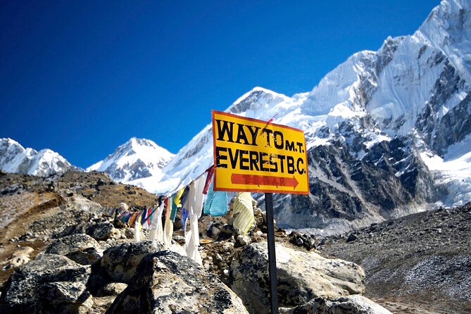 12 Days Everest Base Camp Trekking - Day 1: Kathmandu to Lukla, then Phakding