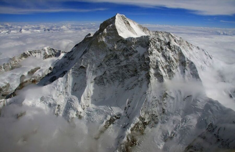 45-Minute Mount Everest Flight Tour from Kathmandu - Boarding the Jetstream 41