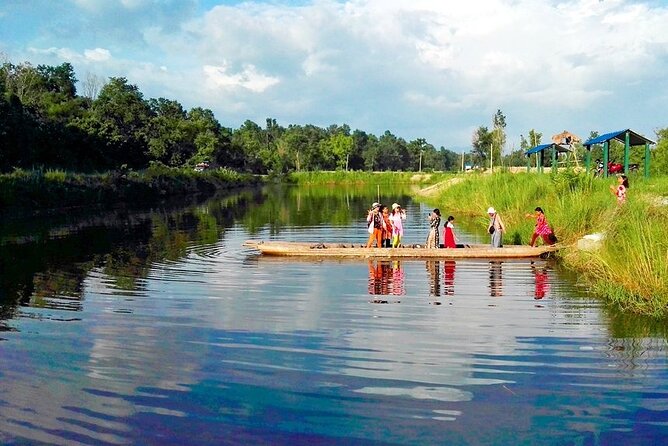 8 Days Tour in Nepal (3 Star Accommodation) - Day 4: Wildlife and early morning activity in Chitwan