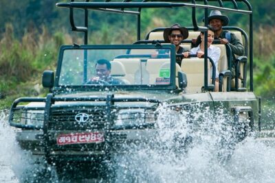 8 Days Tour in Nepal – Kathmandu, Chitwan & Pokhara (3 & 4 Star)