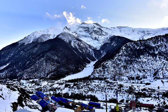 Annapurna Circuit Trek - Day 9: Crossing Thorong La to Muktinath