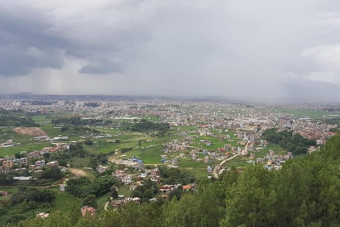 Best Nepal Tour: Kathmandu Pokhara Chitwan Tour - Kathmandu’s temples and old royal cities