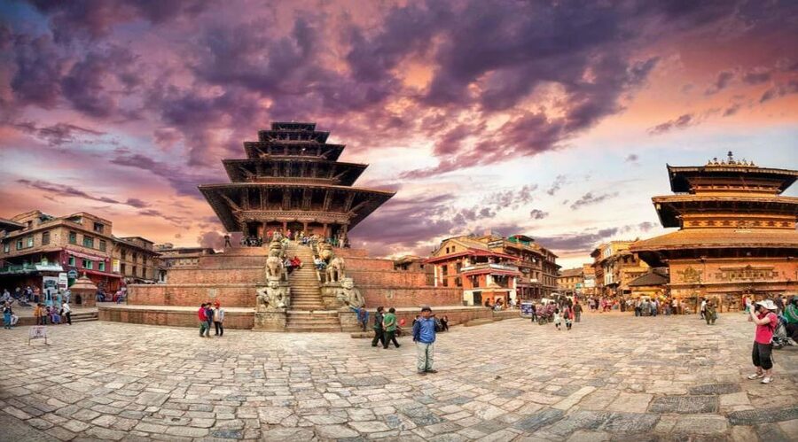 Bhaktapur Durbar Square and Boudhanath Stupa - Walking the prayer circuit at Boudhanath