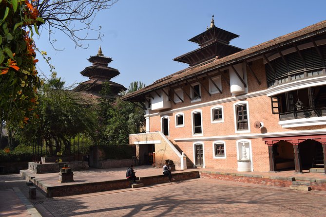 City tour of Bhaktapur and Patan Durbar Square - Bhaktapur Durbar Square: the day’s grandest setting