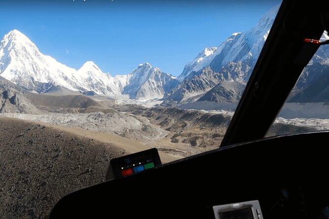 Day Tour to Everest Base Camp By Helicopter - The flight toward Everest Base Camp