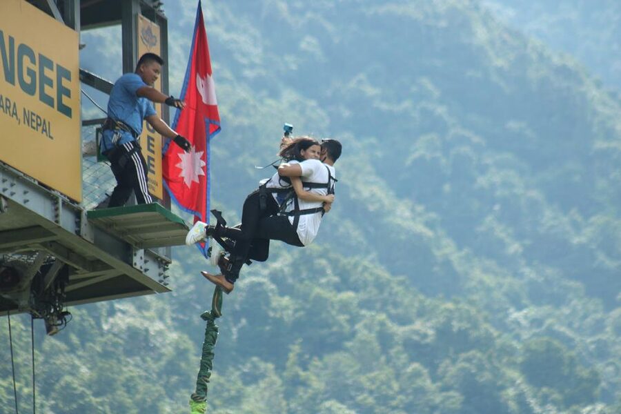 Double Dare: Tandem Bungee Adventure - The safety briefing comes before the leap