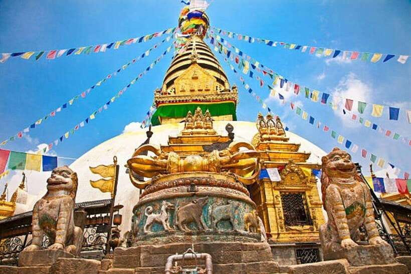 Essence of Nepal: 4-Day Tour Kathmandu, Nagarkot & Pokhara - Day two: Kathmandu and Bhaktapur before Nagarkot