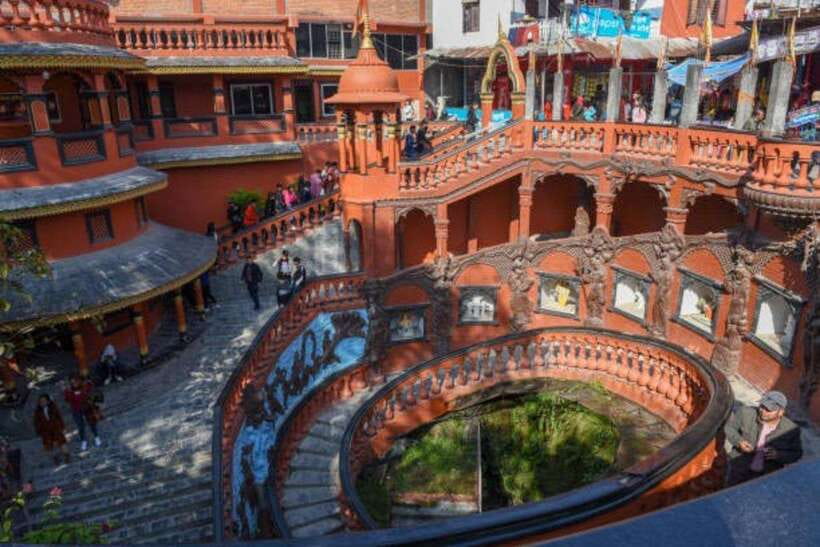 Essence of Nepal: 4-Day Tour Kathmandu, Nagarkot & Pokhara - Day three: flying to Pokhara and exploring by road