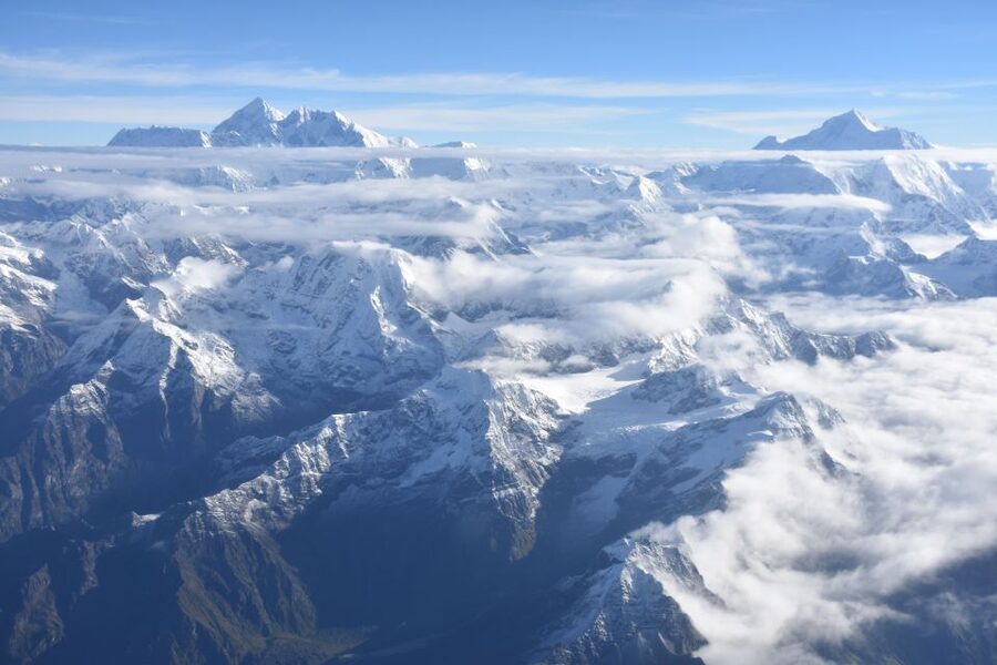 Everest Base Camp: 3 Hour Helicopter Sightseeing Tour - Over Namche Bazaar, Tengboche, and the Khumbu glaciers