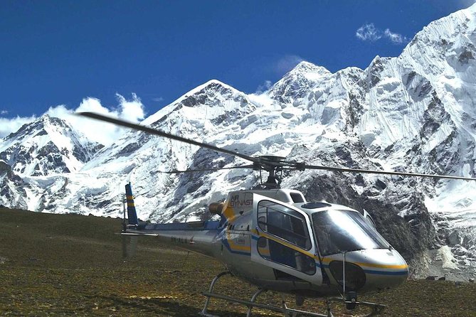Everest Base Camp Heli Tour - Syanboche landing at 13,000 feet
