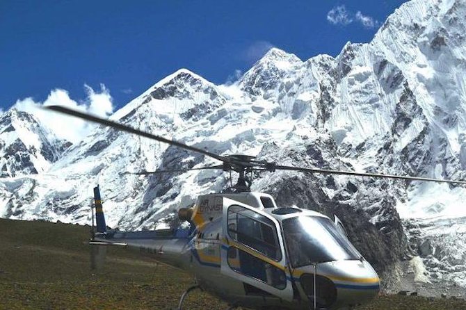 Everest Base Camp Helicopter Tour - The flight toward Everest Base Camp and Kala Patthar