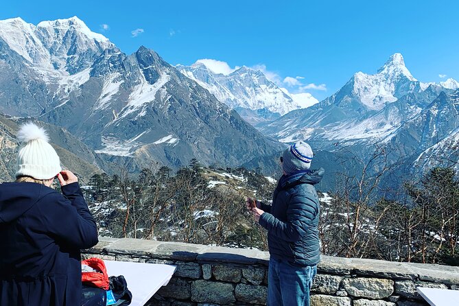 Everest Base Camp Helicopter Tour landing at Everest View Hotel - Safety and the weather gamble