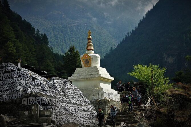 Everest Base Camp Trek 12 Days – Best Himalayan Adventure - Gorak Shep and the walk to Base Camp