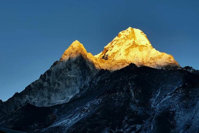 Everest Base Camp Trek - 14 Days - Days 6 and 7: Dingboche and Nangkartshang Peak