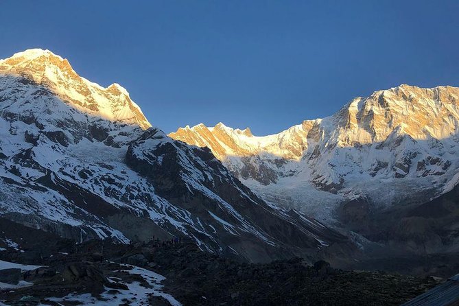 Everest Base Camp Trek - 14 Days - Days 8 and 9: Lobuche, memorials, and Everest Base Camp