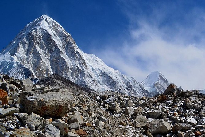 Everest Base Camp Trek 15 Days - Reaching the Khumbu icefall at 5,364 meters