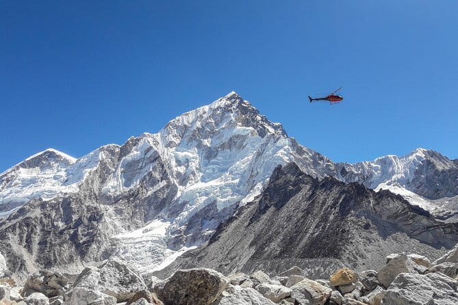 Everest Base Camp Trek with Helicopter Flight Back - Day 3: Suspension bridges and the climb to Namche Bazaar