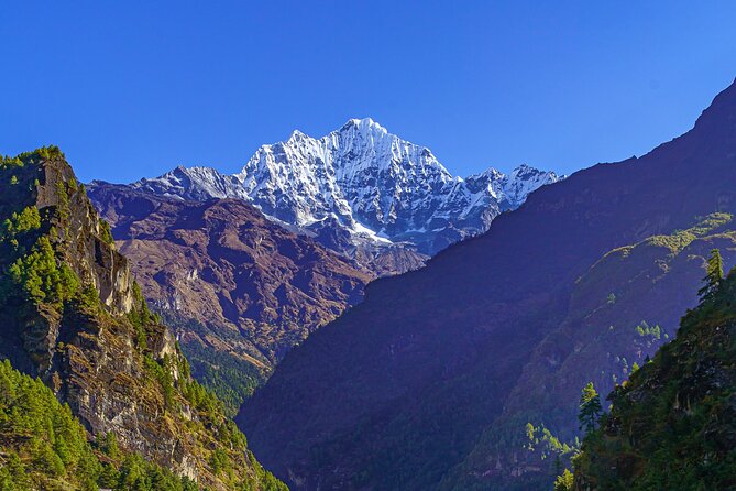 Everest Base Camp Trekking - 13 Day - Day 3: Following the Dudh Koshi to Namche Bazaar