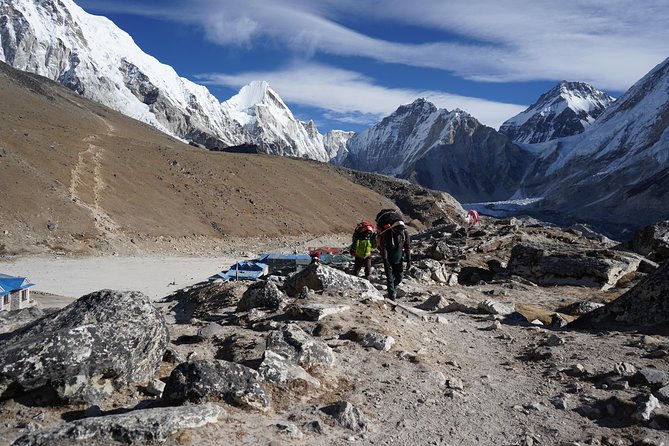Everest Base Camp Trekking - Day 4: Acclimatization above Namche Bazaar