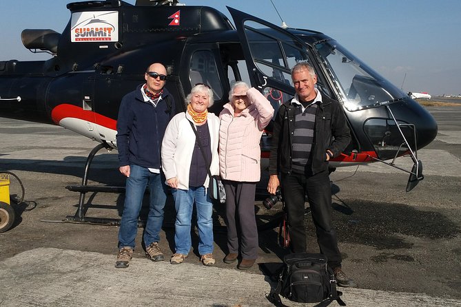 Everest Helicopter Tour from Kathmandu with Landing for Breakfast - Why this helicopter tour is different from a trek