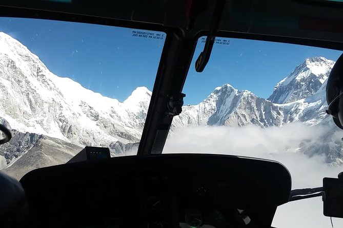 Everest Helicopter Tour from Kathmandu with Landing for Breakfast - Flying over Namche Bazaar and Tengboche
