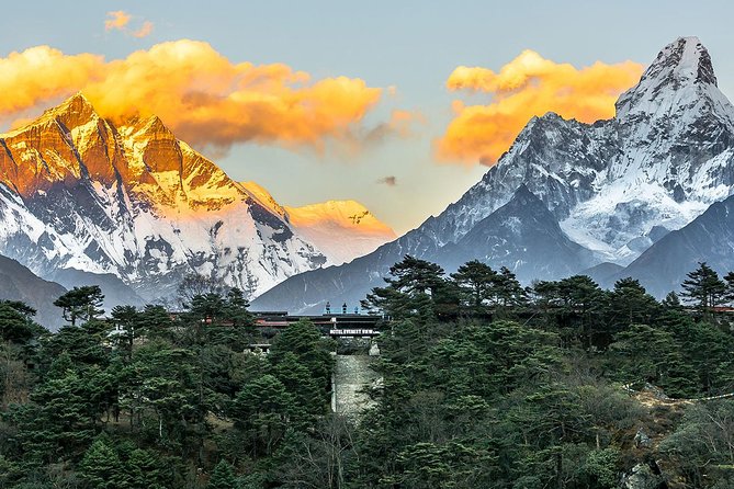 Everest Helicopter Tour with Breakfast in Hotel Everest View - Breakfast at Hotel Everest View in Syangboche