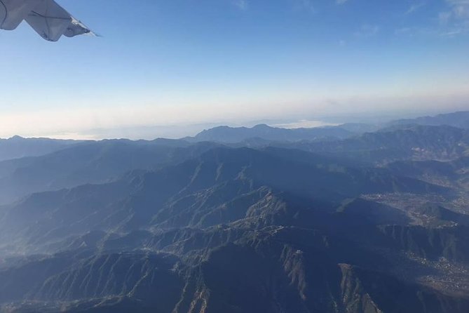 Everest Scenic Flight - Weather is the key uncertainty