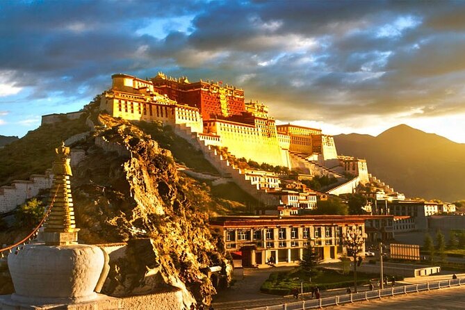 Fixed Departure Tibet Overland Group Joining Tours. - The group setup and support team