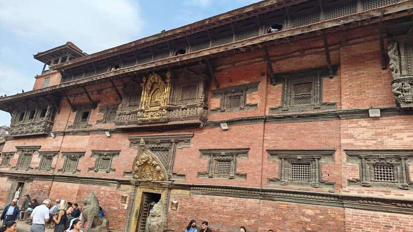 From Kathmandu: 3 Major Durbar Square Guided Tour - Why the Guide Matters More Than the Vehicle