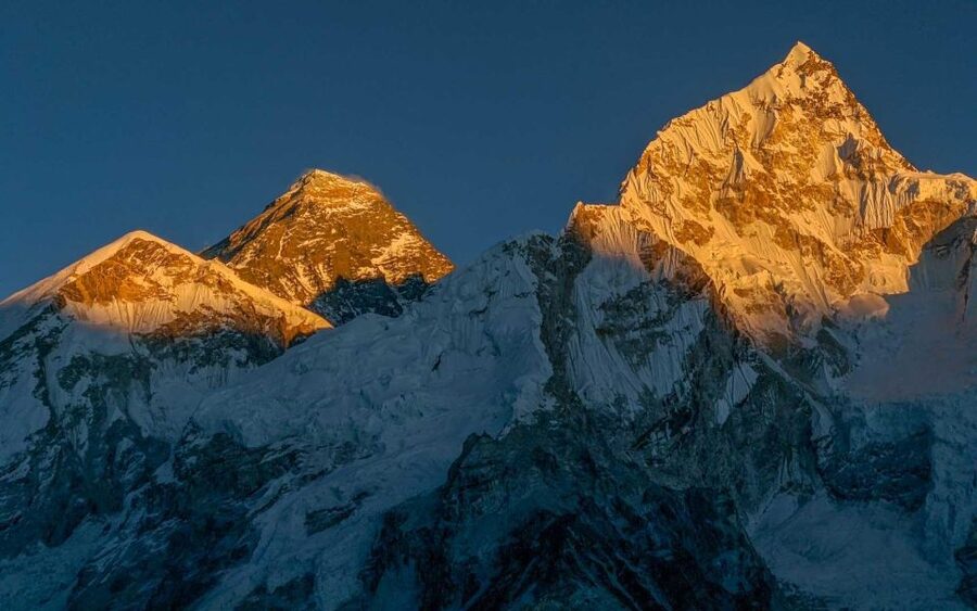From Kathmandu Budget: 15 Day Everest Base Camp Trek - The road from Kathmandu to Salleri