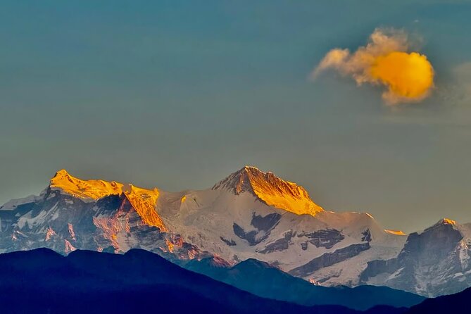 Full Day Car Drive to Explore Places of Interest of Pokhara - World Peace Stupa: the final hilltop view