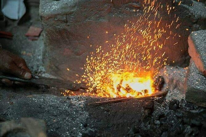 Gurkha Knife Making - Turning metal into your own Gurkha knife
