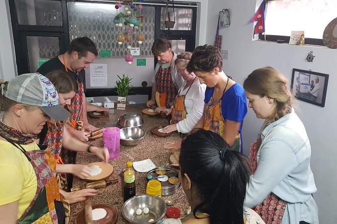 Half day cooking class in Thamel kathmandu - Group size, comfort, and practical limits