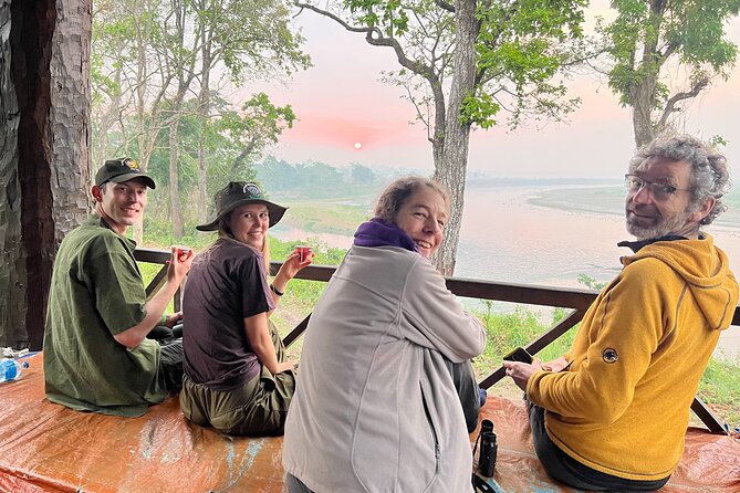 Jungle Towernight Stay In Chitwan National Park ,nepal-2 Nights 3 Days Package - The jungle tower at night