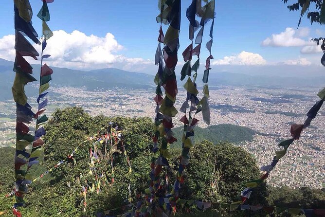 Kathmandu: 1 Day Hiking to Nagarjun Hill - Descending and returning to Kathmandu
