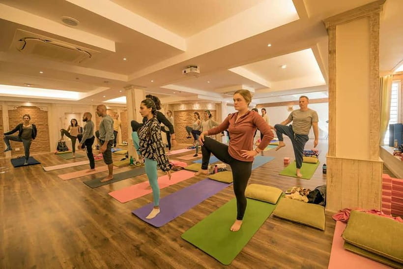 Kathmandu: 1, or 3-Day Yoga, Meditation & Reiki Retreat - Choosing between one day and three days