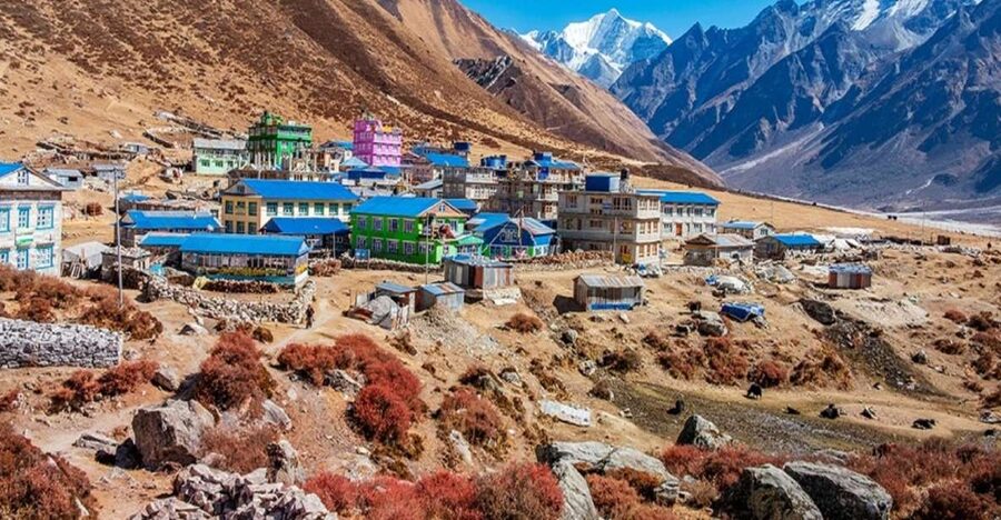Kathmandu: 6-Day Limitless Langtang Trek - Day 1: Kathmandu to Syabrubesi, then two hours to Pahiro