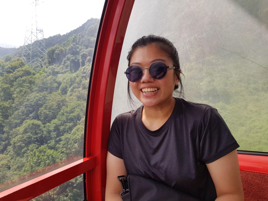 Kathmandu: Chandragiri Cable Car and Monkey Temple Tour - What the private guide adds