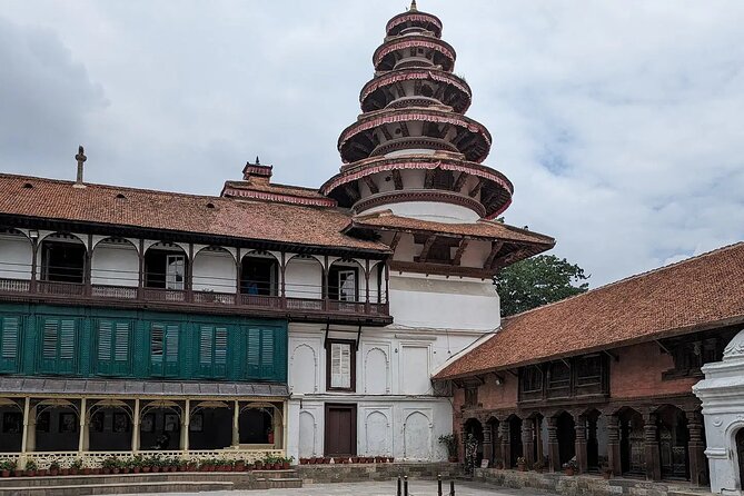 Kathmandu Durbar Square - Private/Small Group - What the guide adds to the experience