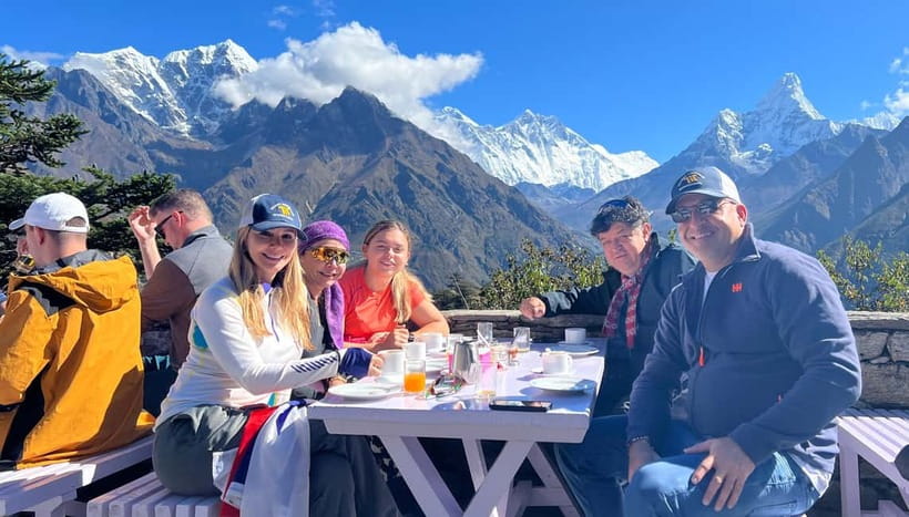 Kathmandu: Everest Helicopter Tour with Landing & Breakfast - A 6:00 AM start from your Kathmandu hotel