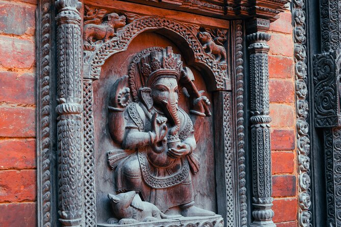 Kathmandu Full Day Sightseeing Tour - Why the private vehicle matters in Kathmandu