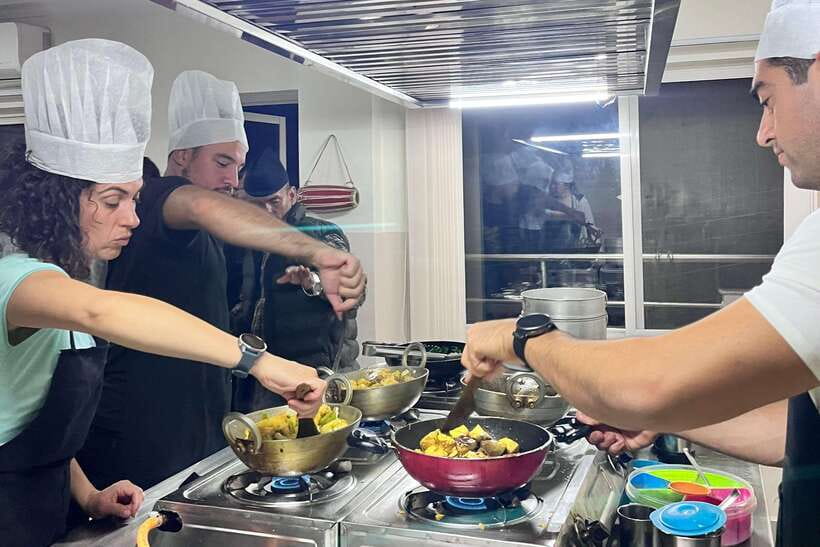 Kathmandu: Local Women-Lead Nepali Cooking & Momo Class - Starting in Thamel with a market visit