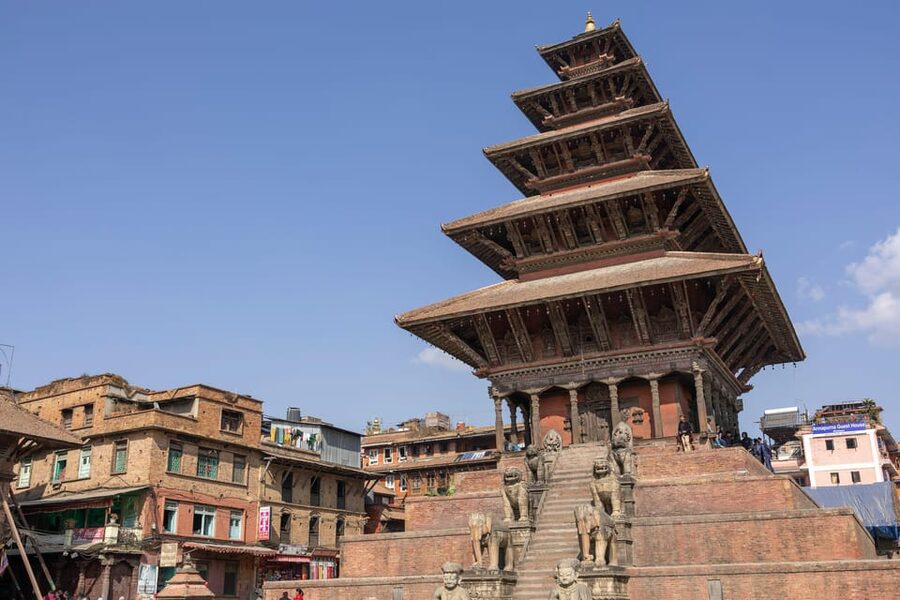 Kathmandu: Nagarkot, Bhaktapur, Doleswor & Sanga Statue Tour - Bhaktapur Durbar Square: the day’s richest cultural visit