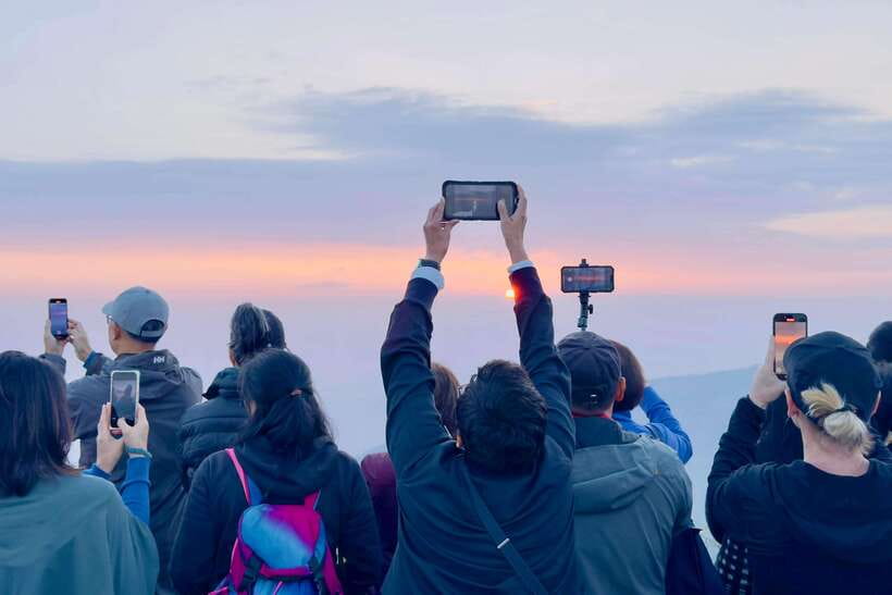 Kathmandu: Nagarkot Sunrise & Hike with Lunch -Private/Group - The three-hour descent through rural Nepal