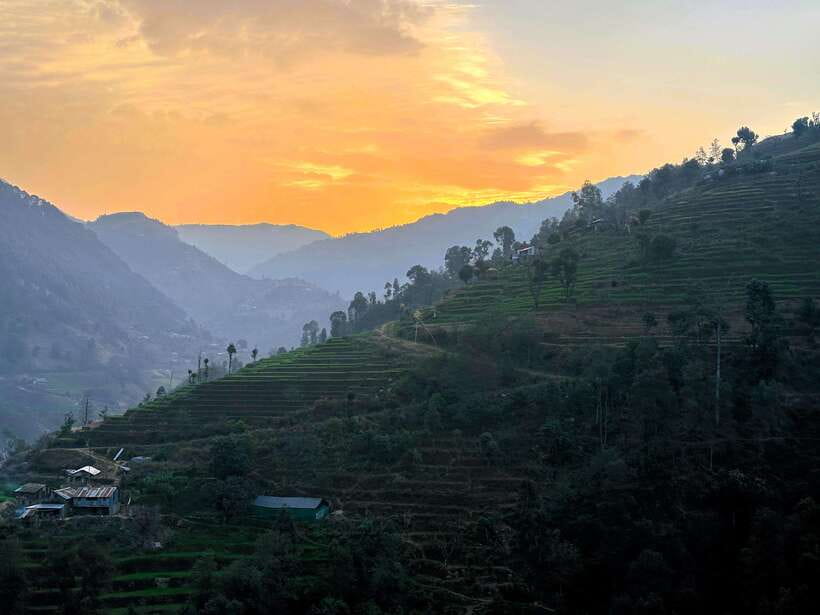 Kathmandu: Nagarkot Sunrise & Hiking to Changunarayan - Nagarkot sunrise and the high viewpoint