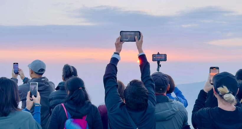 Kathmandu: Nagarkot Sunrise View & Morning Hike with Lunch - Why this Nagarkot morning works so well