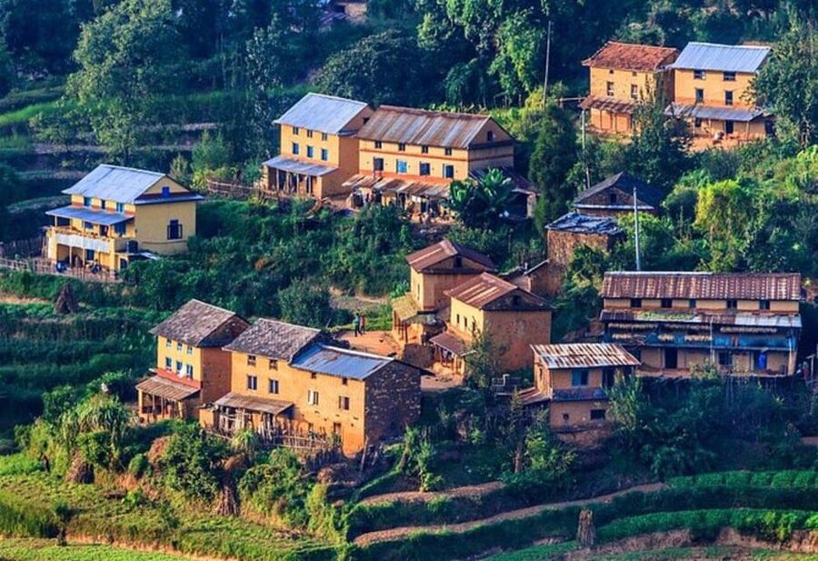 Kathmandu: Namobudhha Buddhist Pilgrimage & Dhulikhel Tour - Lunch with views, not a long food tour